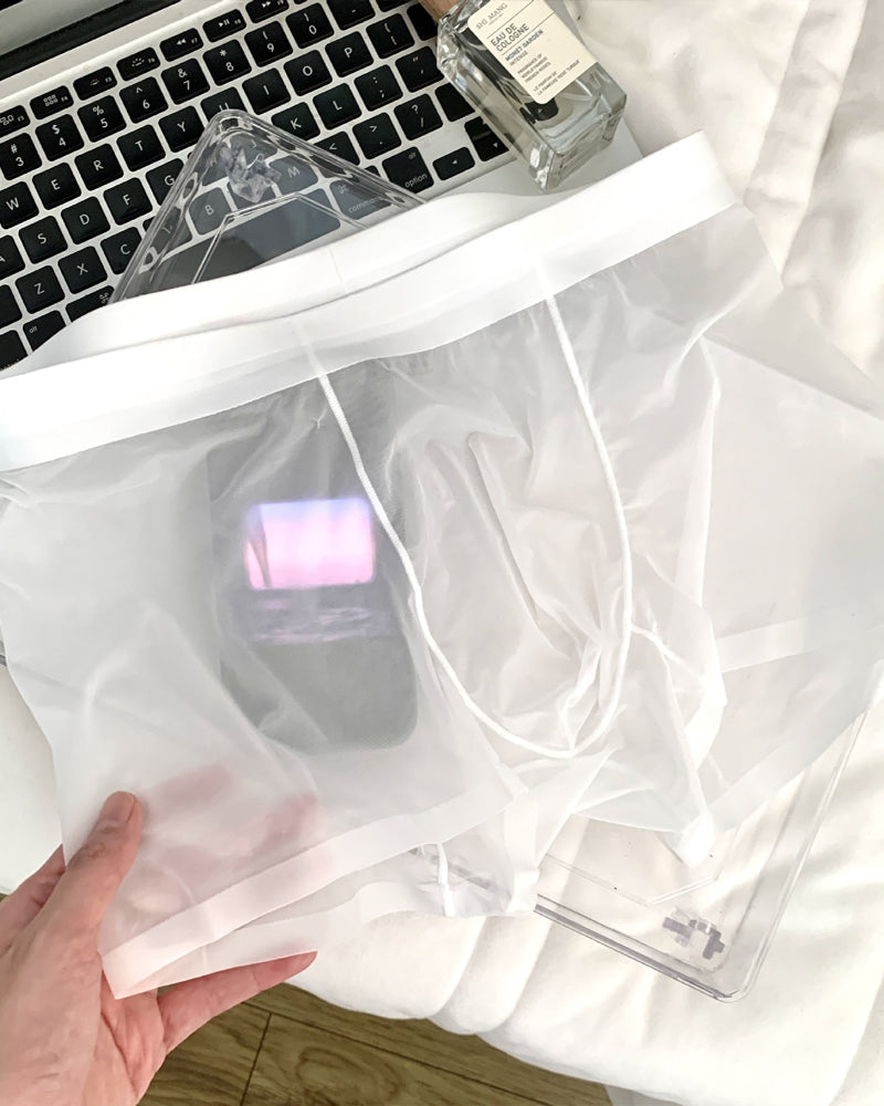 Men's Ice Silk Sexy Comfortable Thin Seamless Breathable Underwear