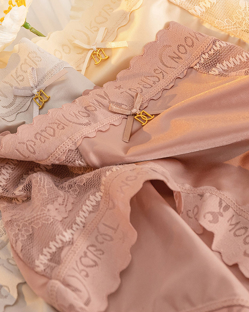 Mid-Rise Antibacterial Crotch Breathable Seamless Lace Satin Briefs